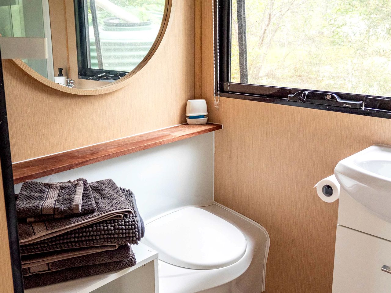 Garden Glamping in a Queensland Tiny House for Relaxation and Recreation