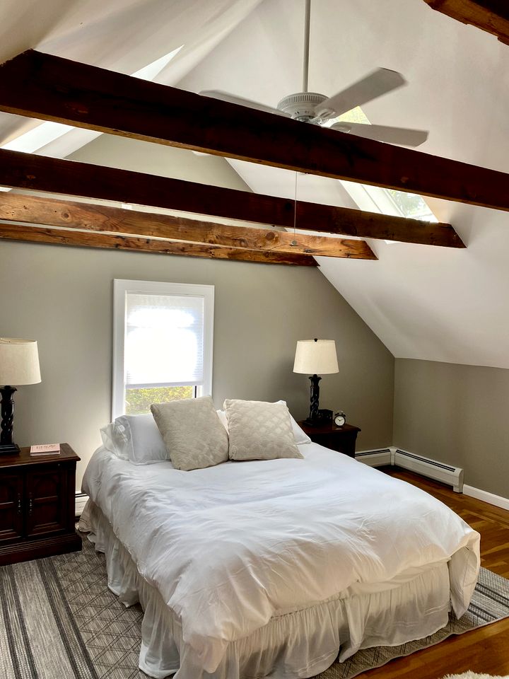 Stay in a Private Ensuite at a Historic Colonial Guest House in Voluntown, Connecticut