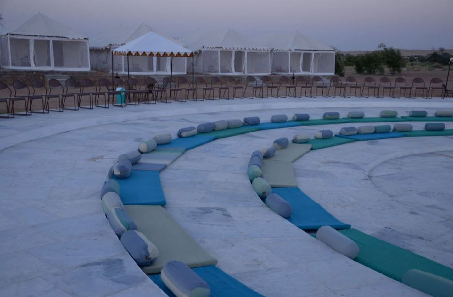 Unique Accommodation for a Getaway in the Desert Outside Jaisalmer, India