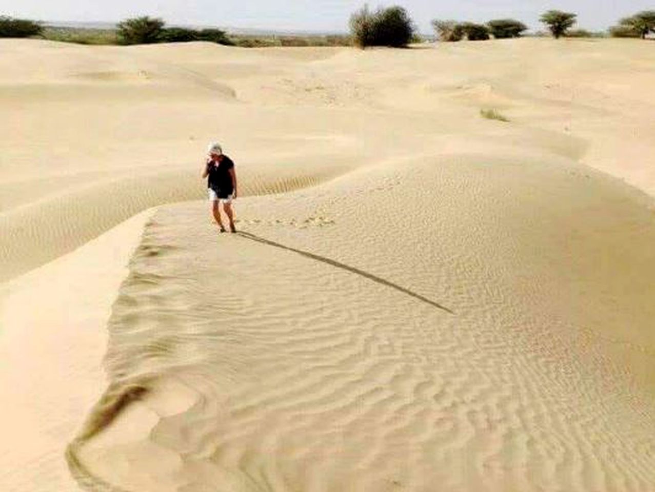 Unique Accommodation for a Getaway in the Desert Outside Jaisalmer, India