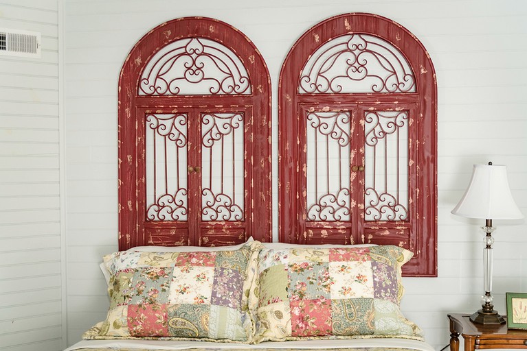 Cabins (Greensburg, Kentucky, United States)