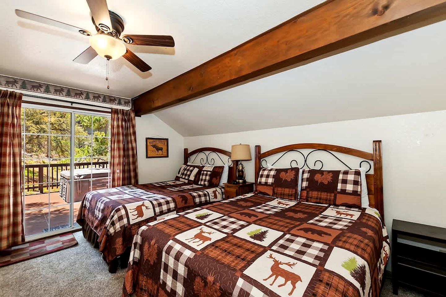 Gather Here: Cozy Cabin for Family and Friends in Big Bear - Your Ideal Retreat