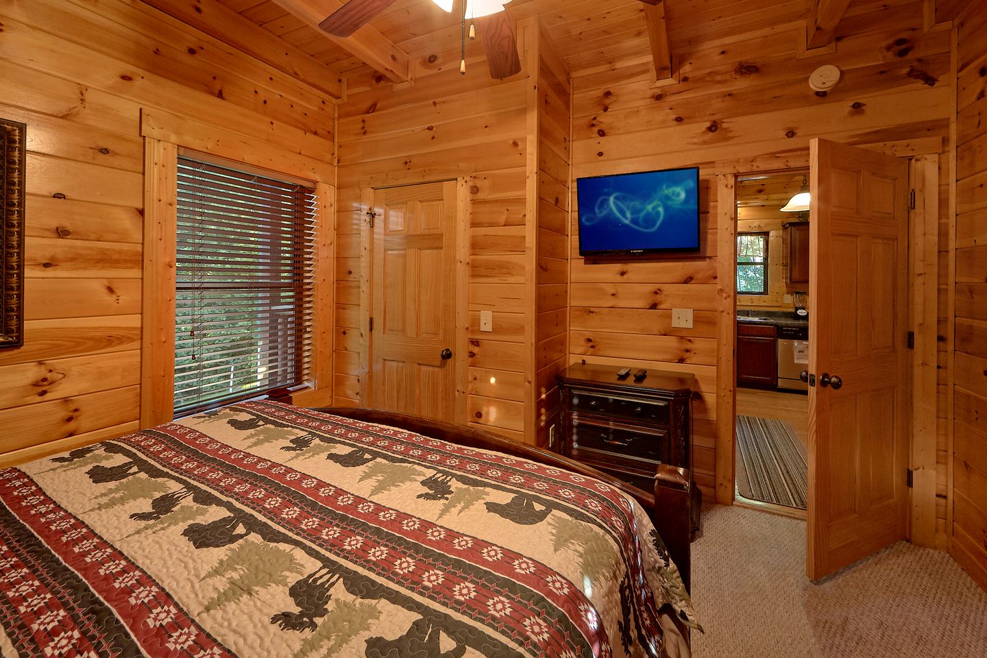 Majestic Gatlinburg Cabin Rental for a Family Vacation in Tennessee