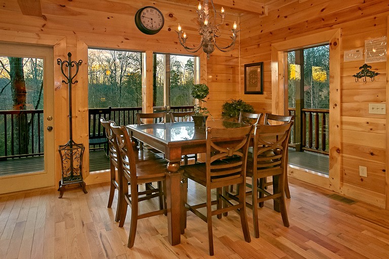 Cabins (United States of America, Gatlinburg, Tennessee)