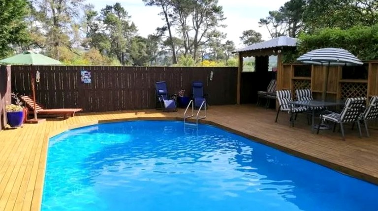 Romantic Room Rental on Secluded Site near Rotorua, New Zealand | Nature Lodges (Rotorua, North Island, New Zealand)