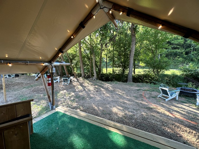 Safari Tents (United States of America, Newport, Tennessee)