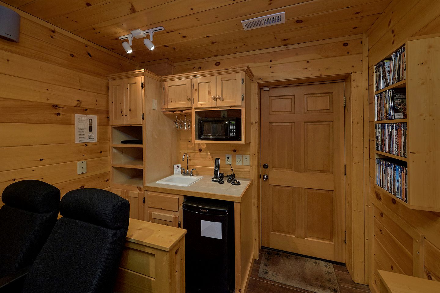 Family Glamping Vacations at this Fully-Equipped Vacation Rental in Sevierville, Tennessee