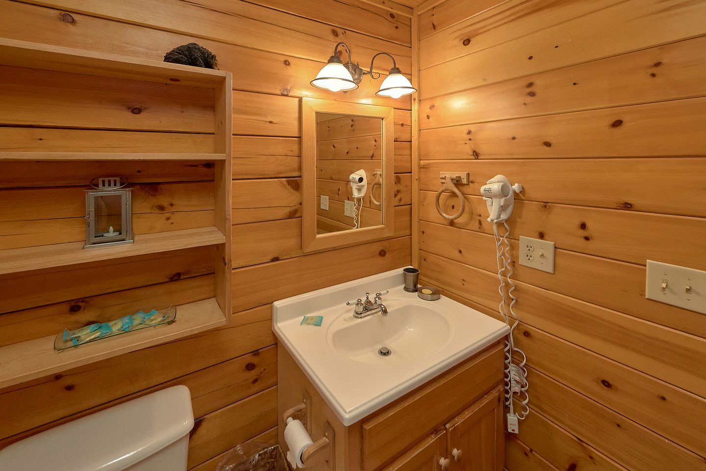 Family Glamping Vacations at this Fully-Equipped Vacation Rental in Sevierville, Tennessee