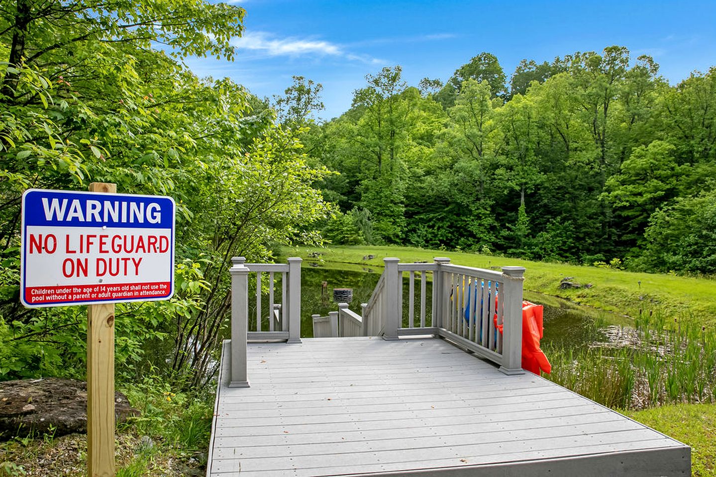 Relaxing Dome in the Heart of the Blue Ridge Mountains for an Unforgettable Glamping Experience in Rosman, North Carolina