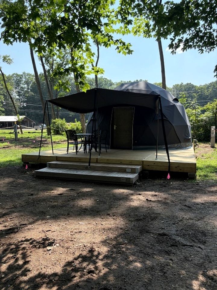 Cozy Geodesic Dome Escape in the Heart of the Catskills, New York