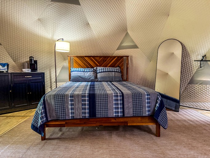 Domes (United States of America, Gilboa, New York)