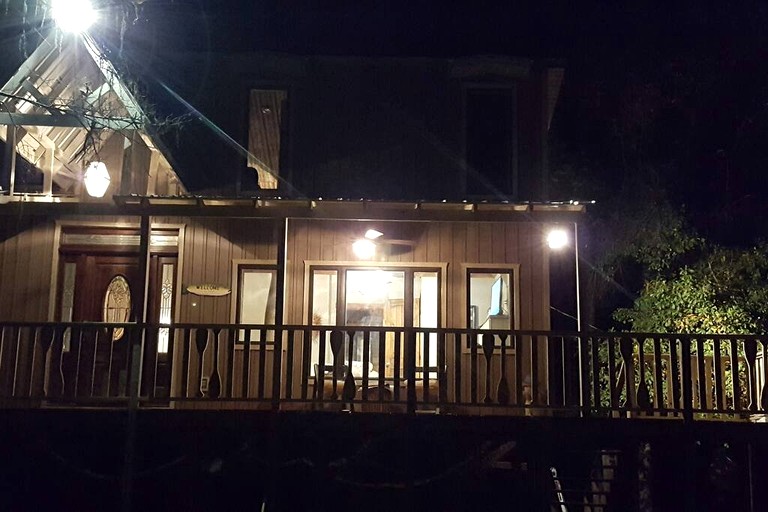 Cabins (United States of America, Claxton, Georgia)