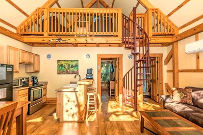 Geronimo Creek Glamping: Unwind in this Rustic Tree House Amidst Texas Wilderness photo 5