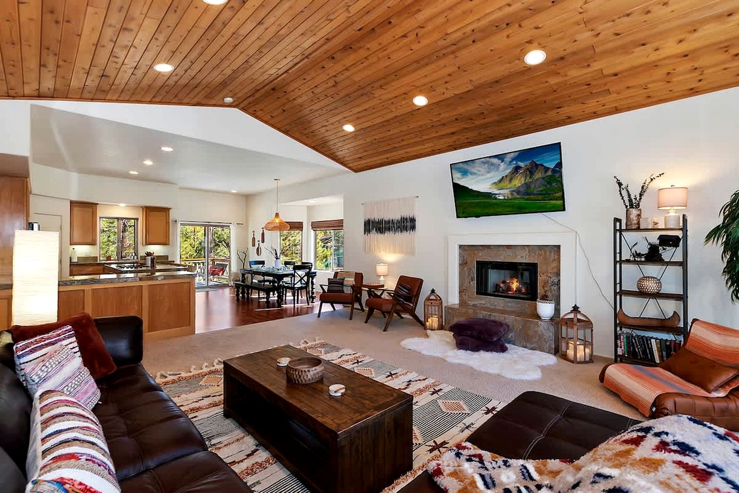 Getaway to Big Bear: Mountain Cabin with Game Room - Your Ultimate Retreat