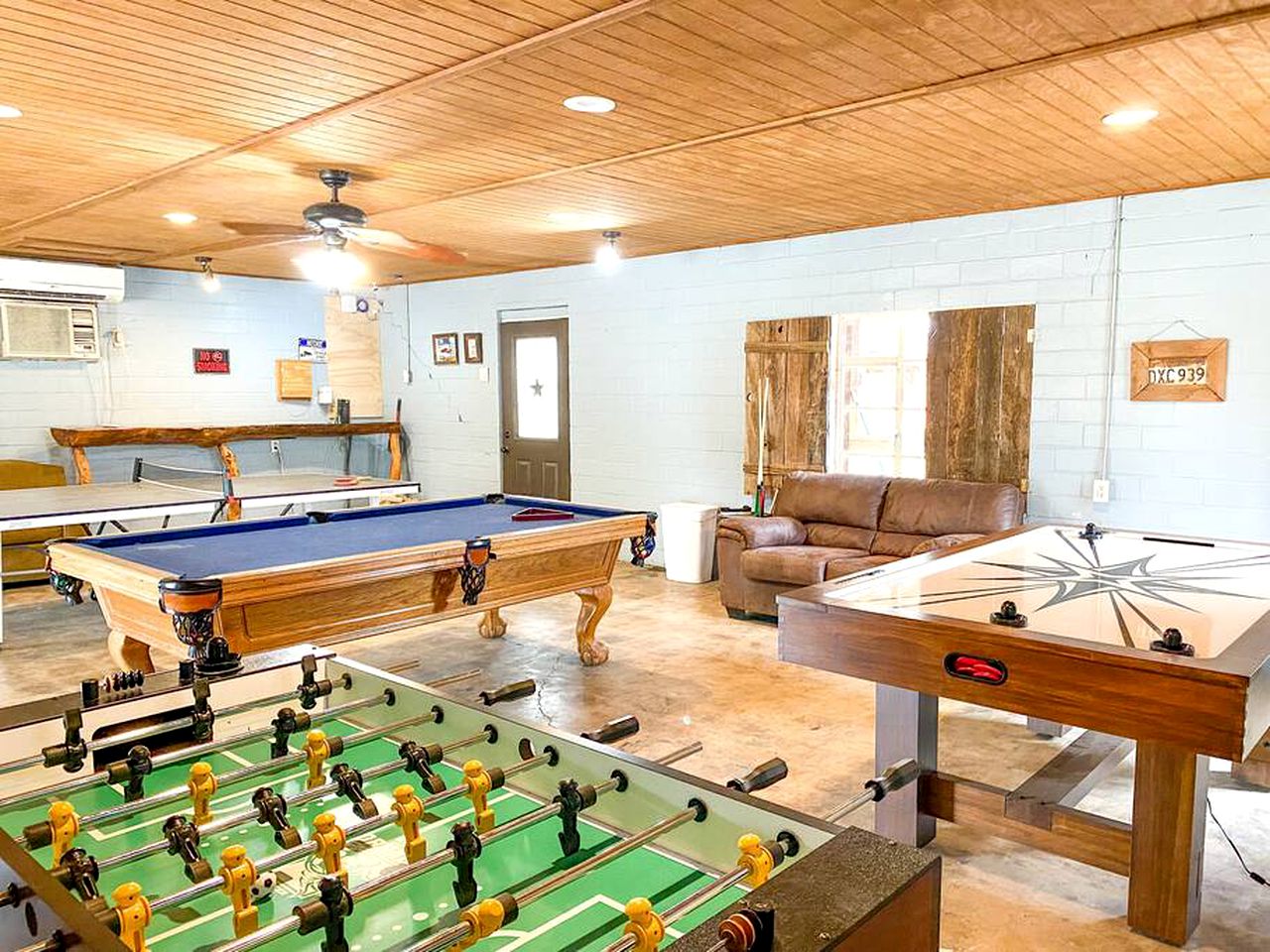 Texas Elevated Tented Cabin Rental on Geronimo Creek for Amazing Family Vacations in Seguin