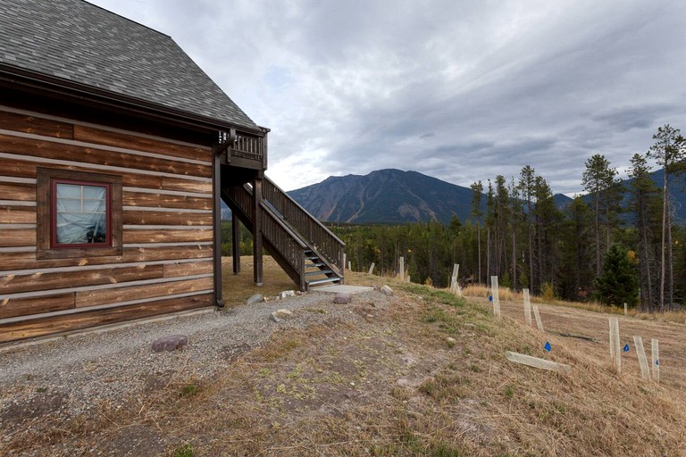 Cabins (United States of America, West Glacier, Montana)