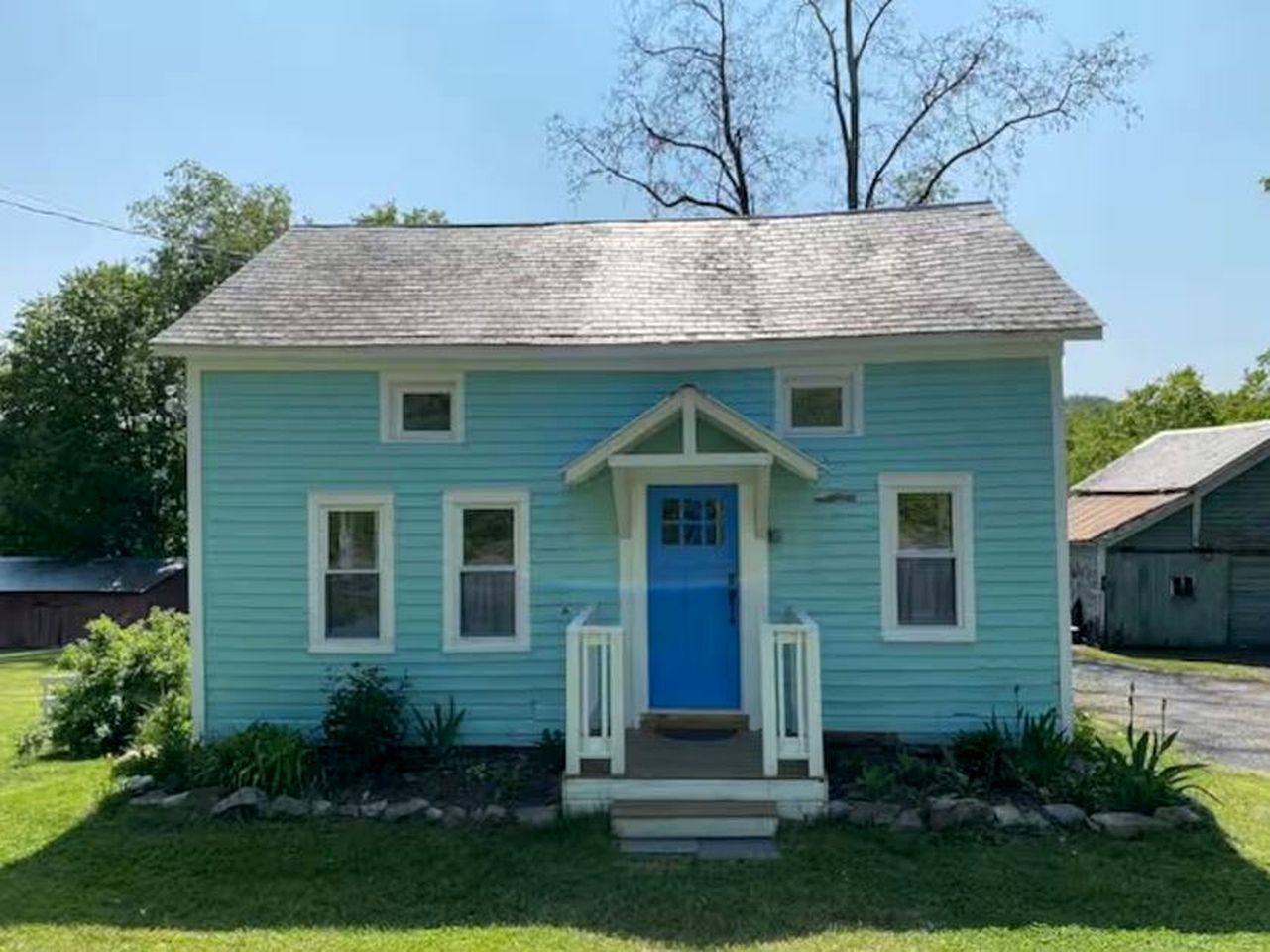 Charming Cottage Rental in Granville, NY, for Family Vacations near Adirondack State Park | Cottages (Granville, New York, United States of America)