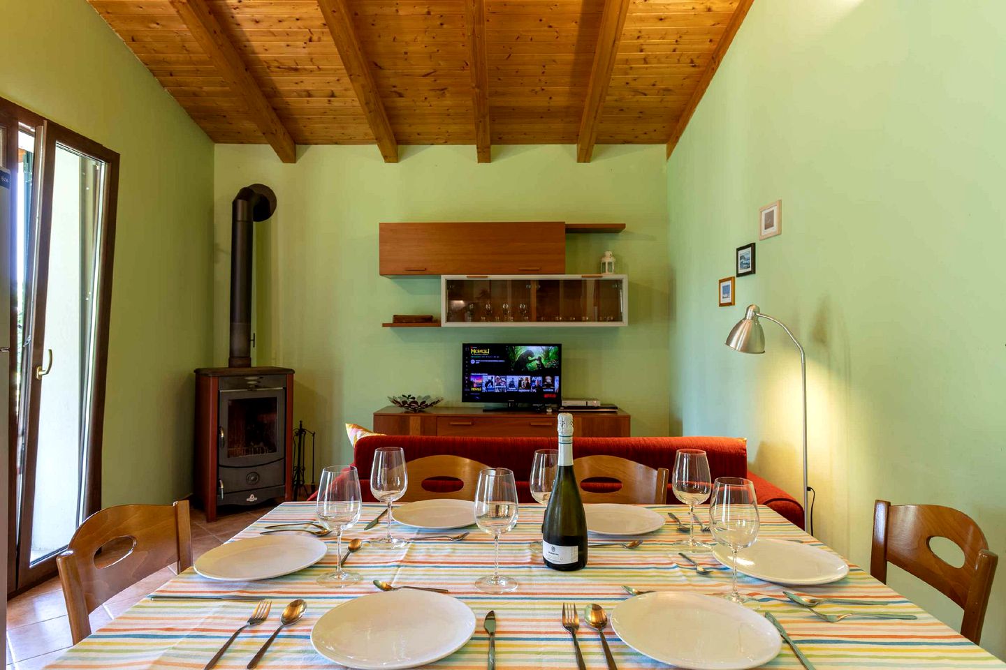 Sustainable Eco-Friendly Villa Close to the Beach Perfect for Family Escapes in Lido di Noto, Sicily