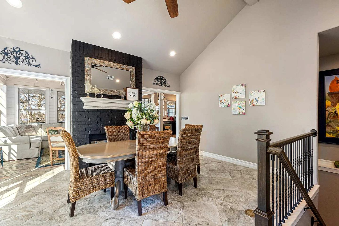 Luxurious Lakefront Home with Private Dock near Wolf Creek Marina, Oklahoma