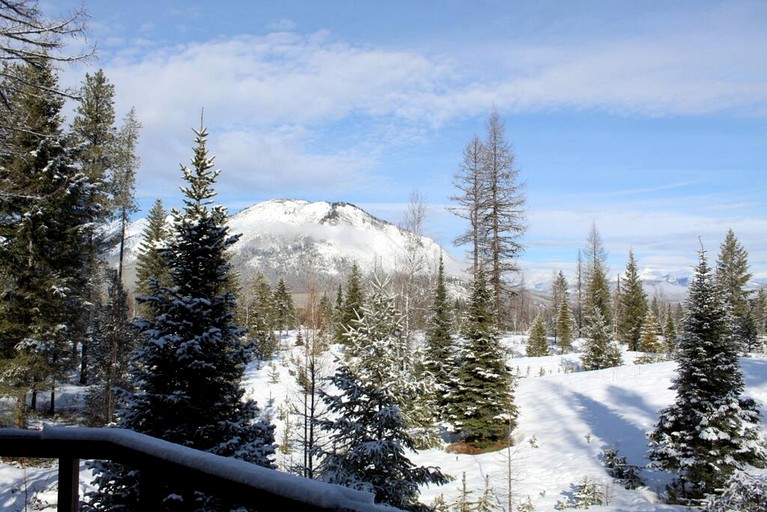 Cabins (United States of America, West Glacier, Montana)