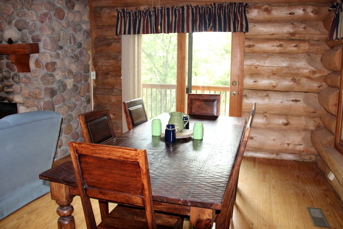 Amazing Lakefront Cabin with Game Room and Fire Pit in Stevens Point, Wisconsin