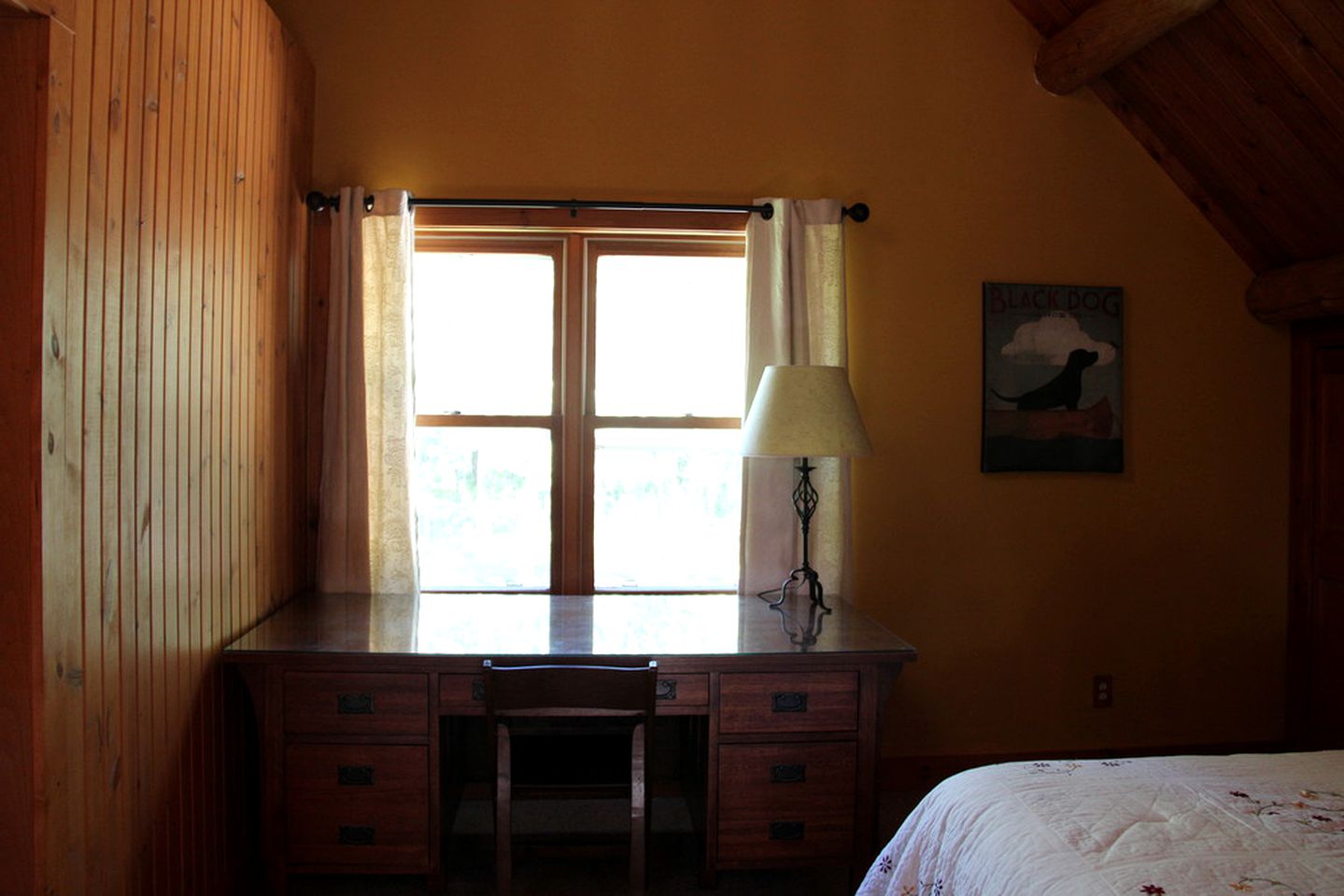 Amazing Lakefront Cabin with Game Room and Fire Pit in Stevens Point, Wisconsin