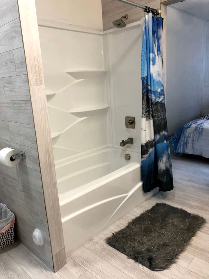 Glacier Tiny House in Irwin, ID