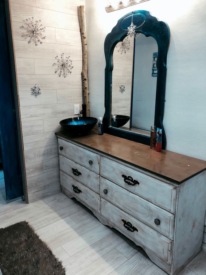 Glacier Tiny House in Irwin, ID