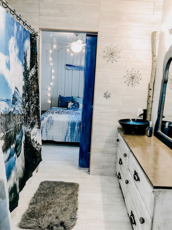 Glacier Tiny House in Irwin, ID