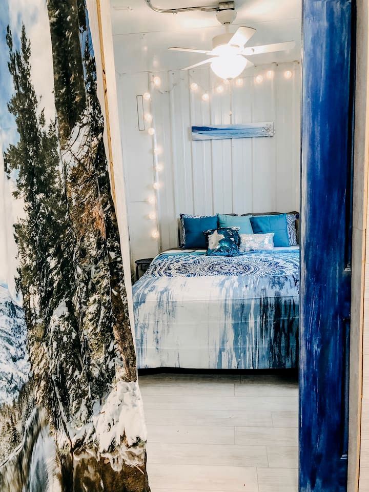 Glacier Tiny House in Irwin, ID
