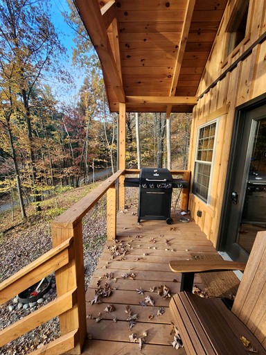 Cabins (United States of America, Franklin, Ohio)