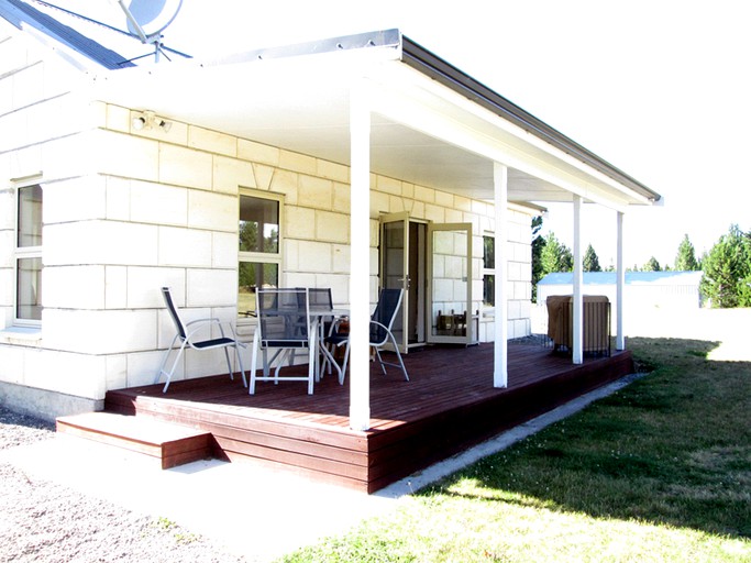 Cottages (Twizel, South Island, New Zealand)