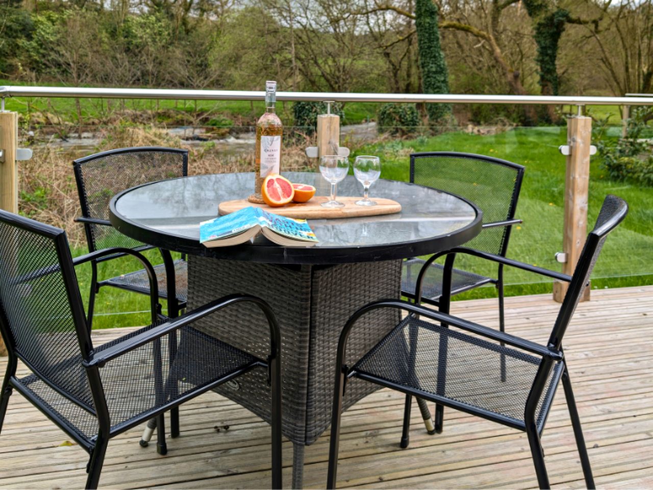 Glamorous Getaway in Wales: Indulge in Luxury Under Open Skies in this Charming Pod
