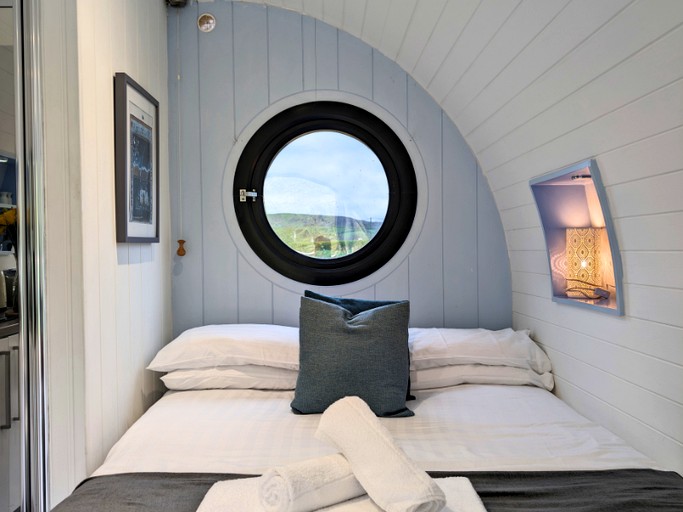 Huts (United Kingdom, Llandovery, Wales)