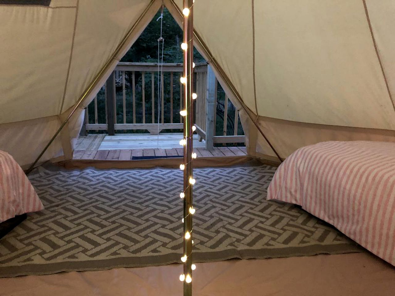 Cozy Bell Tent for Fun-Filled Getaway near Beavers Bend State Park, Oklahoma