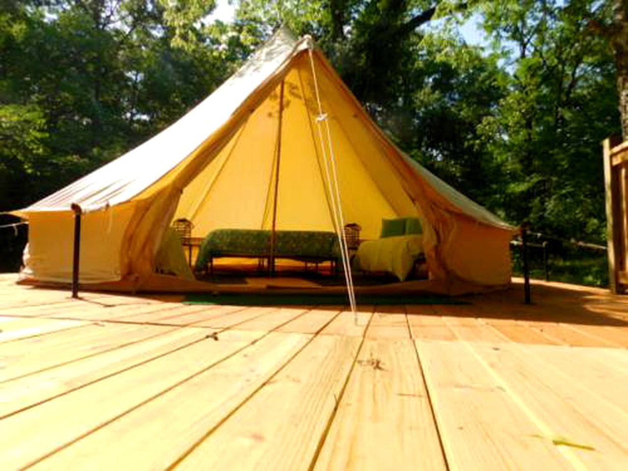 Amazing Bell Tent for a Relaxing Getaway near Beavers Bend State Park, Oklahoma