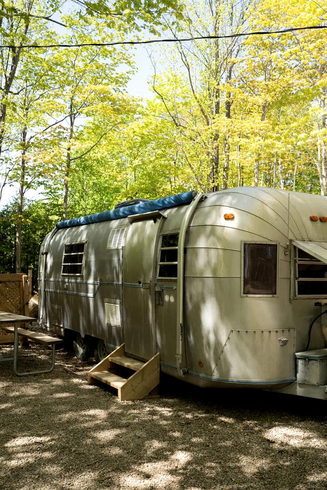 Glamping in an Airstream: Beautiful Accommodation near Tobermory, Canada