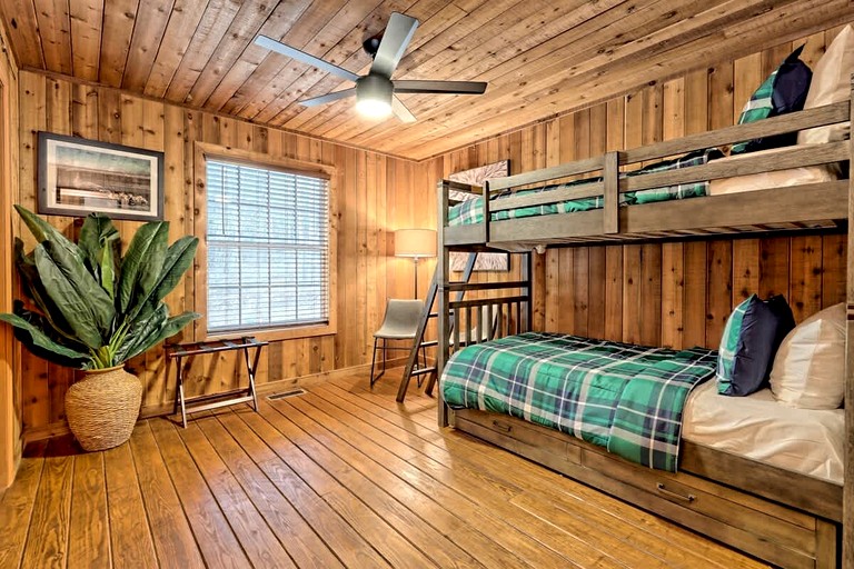 Cabins (United States of America, Sautee Nacoochee, Georgia)