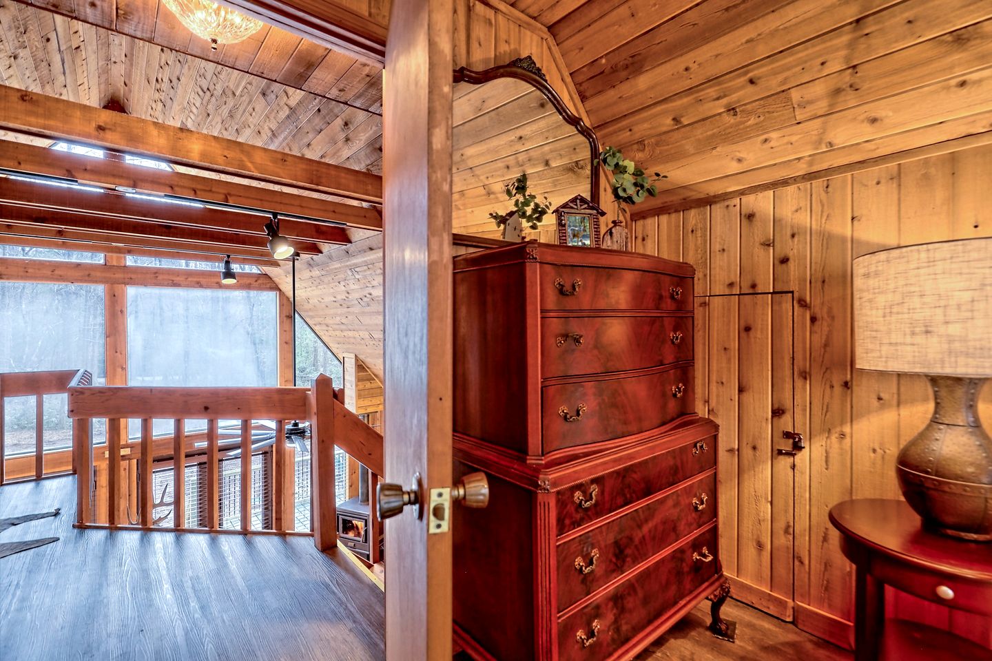 Glamping in this Amazing Waterfront A-Frame with Outdoor Kitchen and Fire-Pit near Helen, GA