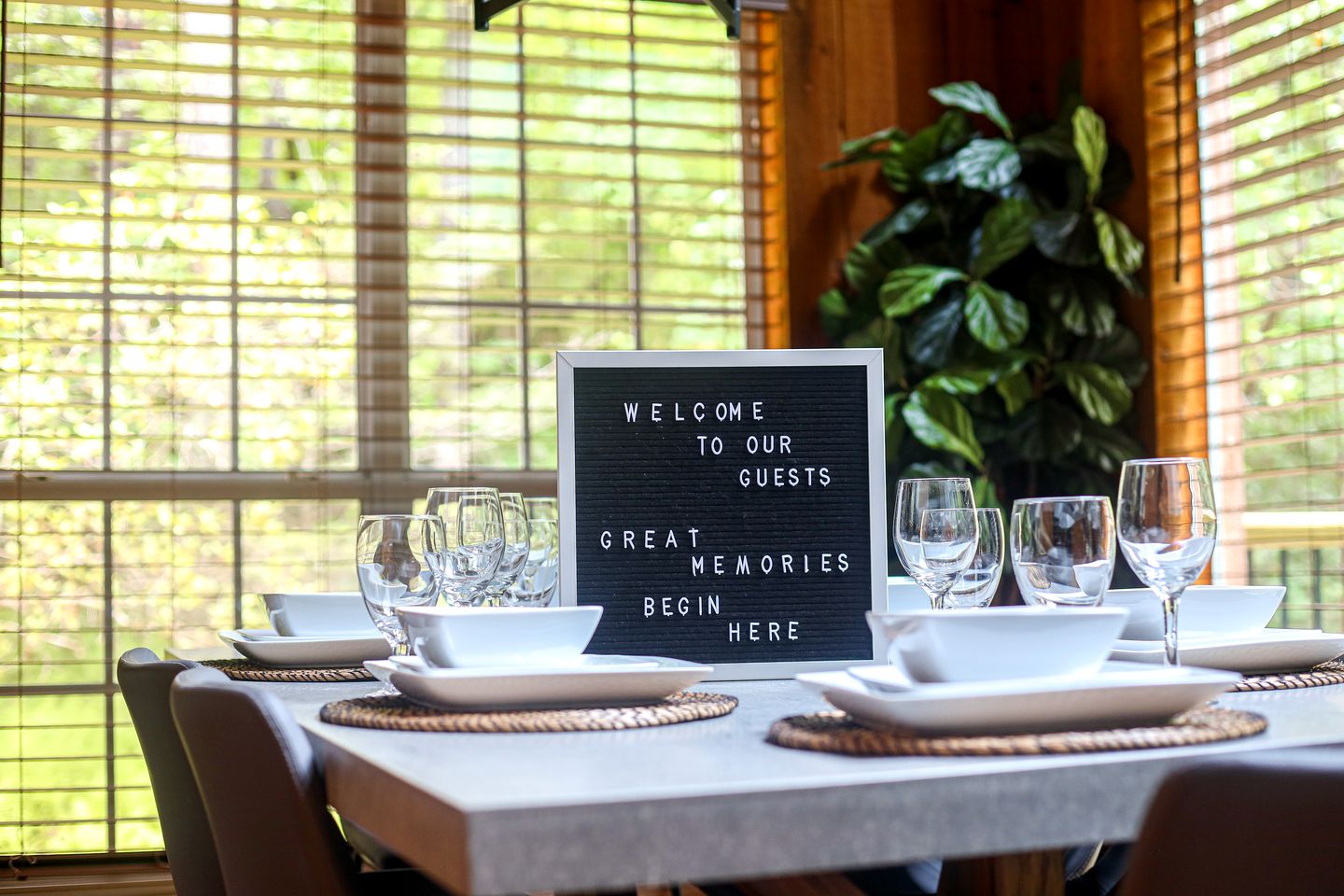 Glamping in this Amazing Waterfront A-Frame with Outdoor Kitchen and Fire-Pit near Helen, GA