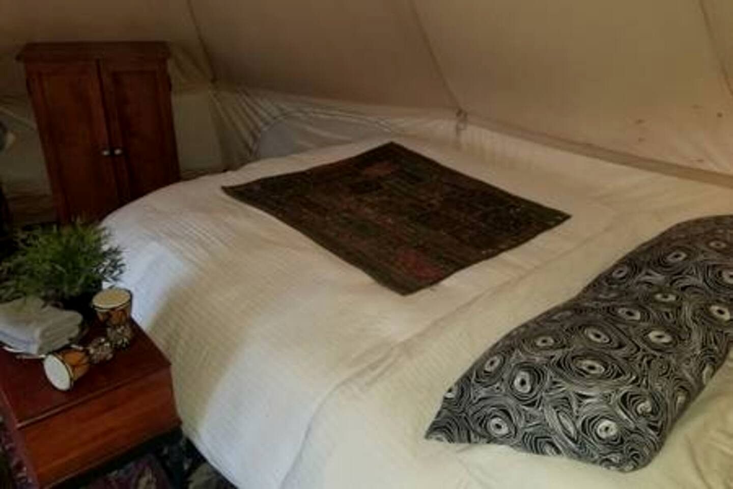 Cozy Bell Tent with Valley Views and Off-Grid Glamping near Palomar Mountain California