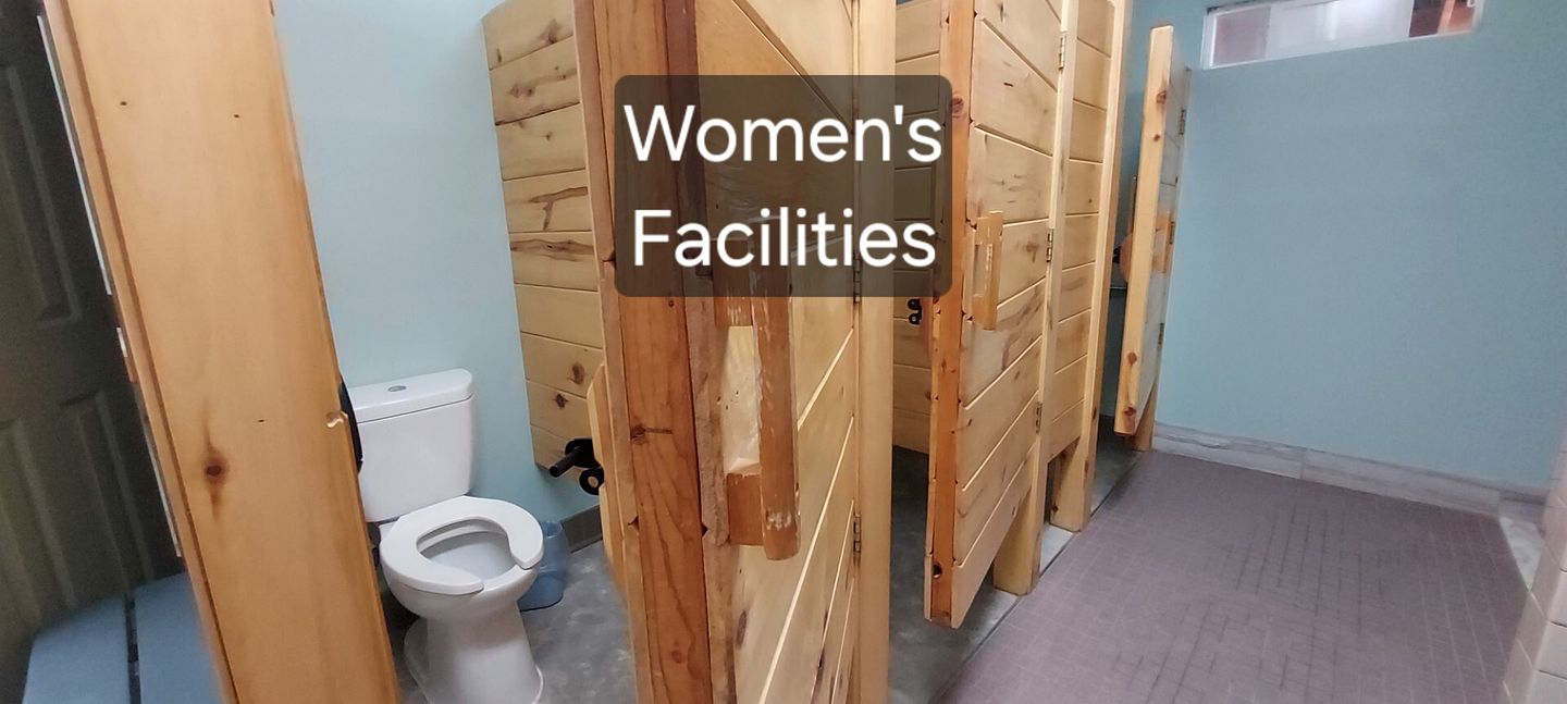 Glamping Cabin with King Bed in Escalante, Utah, Perfect for a Trip to the Devil's Garden