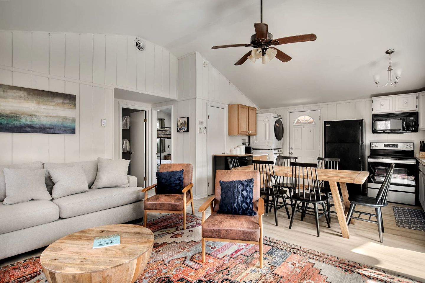 Mountainside Cabin with Hot Tub, Fire Pit and Modern Touches Nestled in the Woods of Hedgesville, WV - Just Minutes from Berkeley Springs