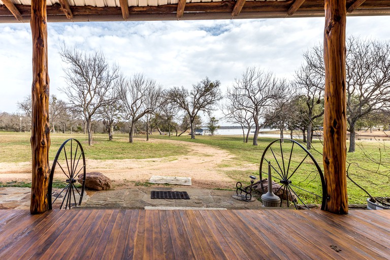 Dave Seideman Properties Lake Buchanan Lodge, Cabins, Lake Buchanan