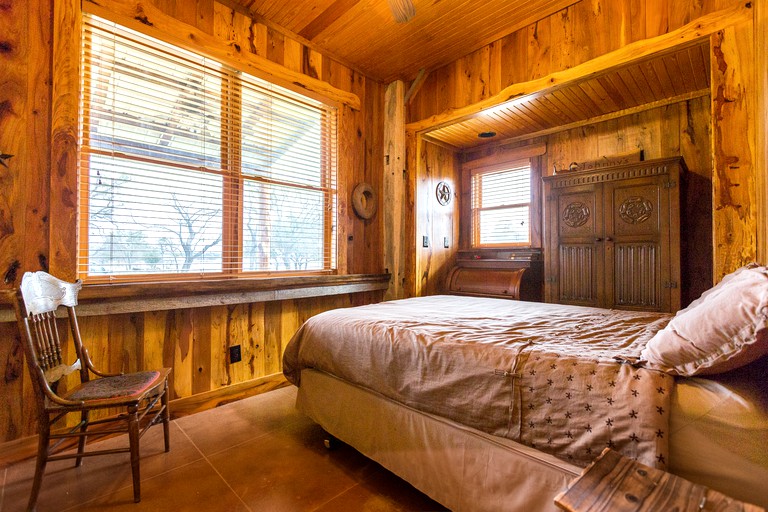 Dave Seideman Properties Lake Buchanan Lodge, Cabins, Lake Buchanan, United States of America