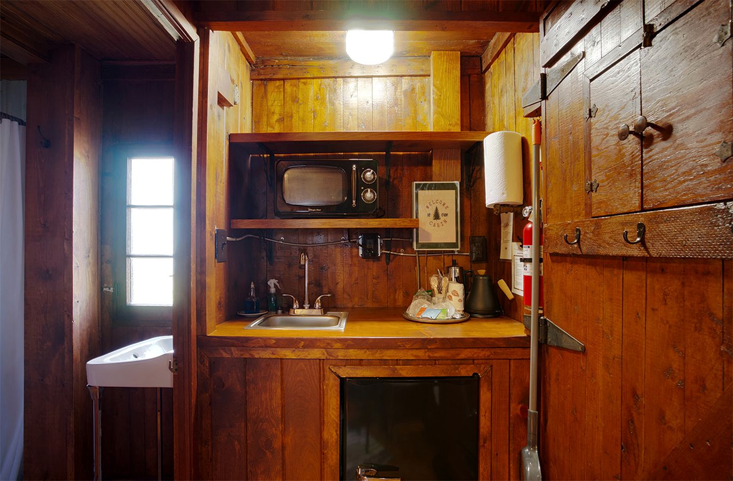 Glamping Cabins for Nature Enthusiasts in Cadillac, Michigan