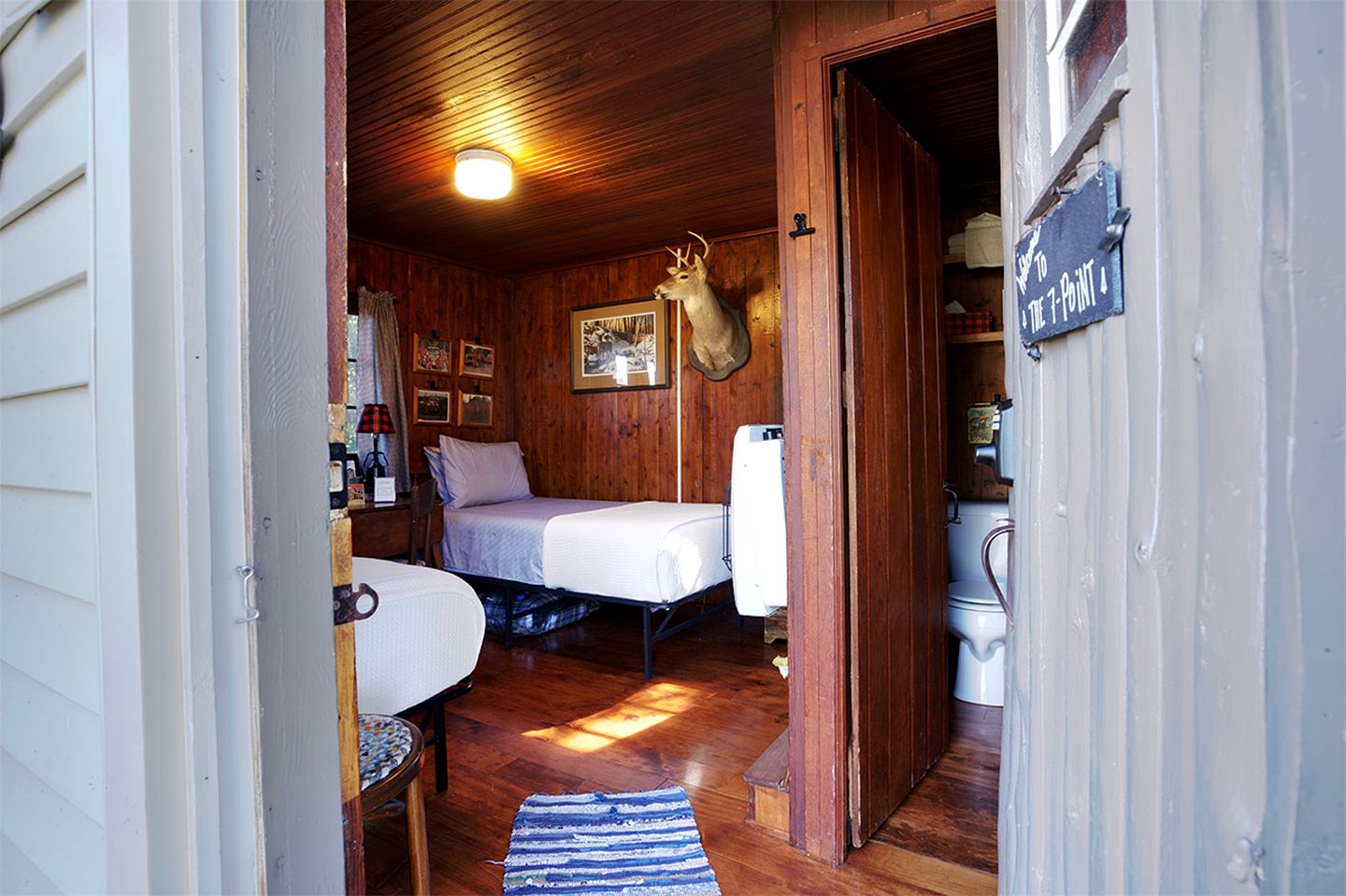 Glamping Cabins for Nature Enthusiasts in Cadillac, Michigan