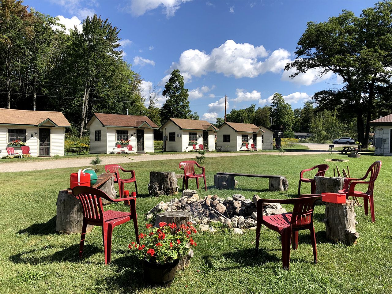 Glamping Cabins for Nature Enthusiasts in Cadillac, Michigan