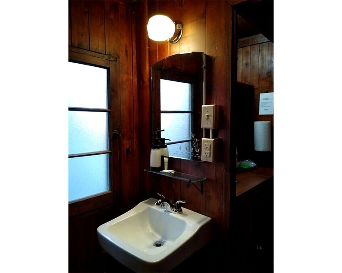 Glamping Cabins for Nature Enthusiasts in Cadillac, Michigan