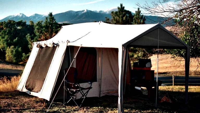 Safari Tents (Livingston, Montana, United States)